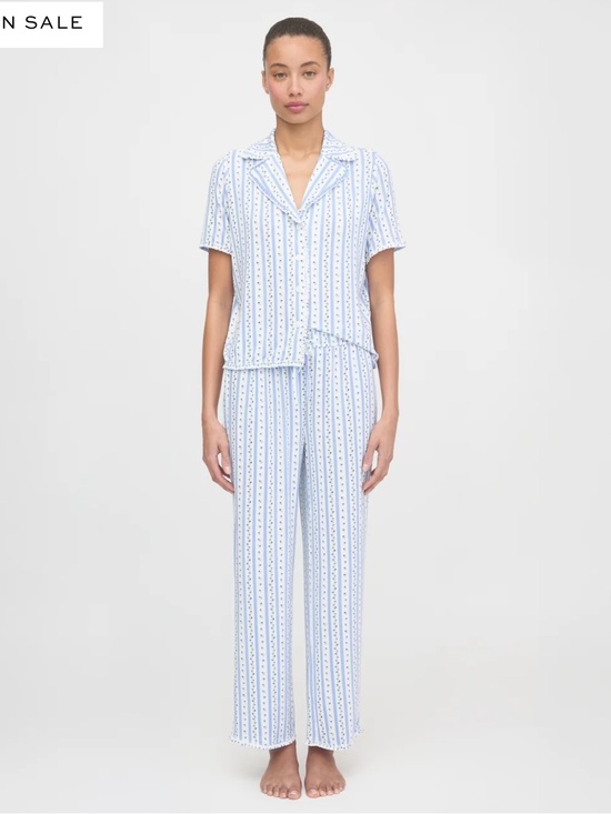 Hill House Other - Hill House Home The Marina Pajama Set in Blue Petal Stripe Size XL